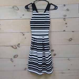 Stretchy party / summer dress